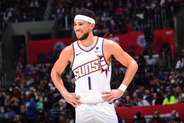 蒙古篮球新星迈克加盟NBA，国内后卫现状堪忧